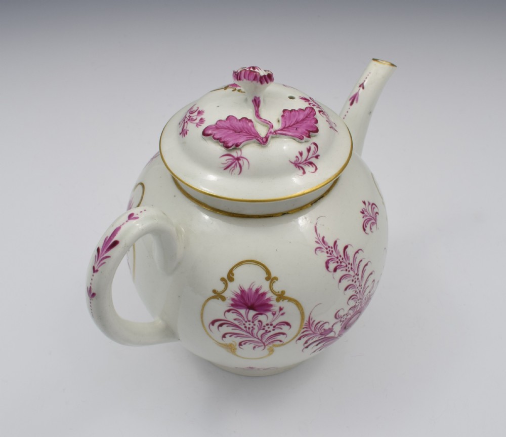 First Period Worcester Meissen style Puce Teapot & Stand View XI