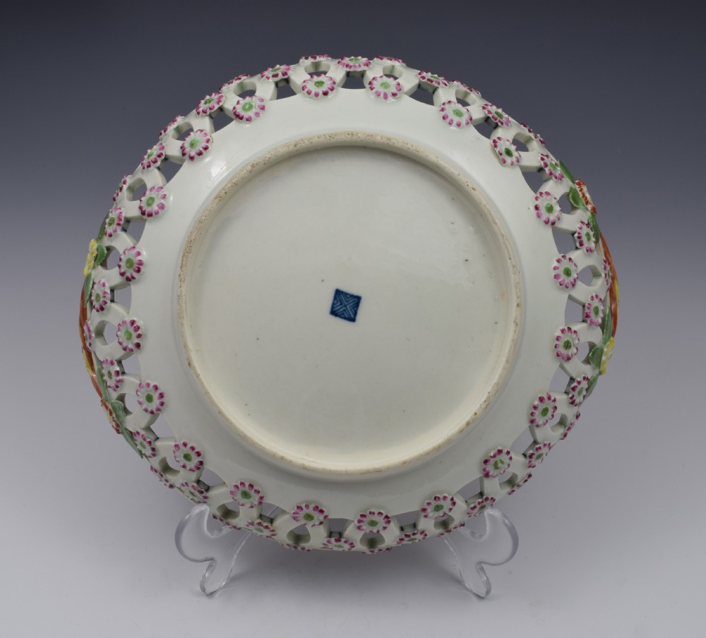 First Period Worcester Porcelain Large Scale Blue Basket c.1770 View VII