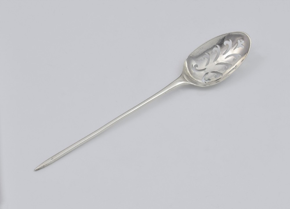 George II Shell Back Silver Mote Spoon c.1730 View II