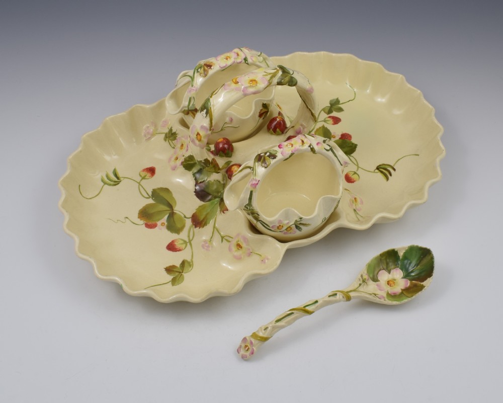 Victorian George Jones 4 Piece Strawberry Server Set