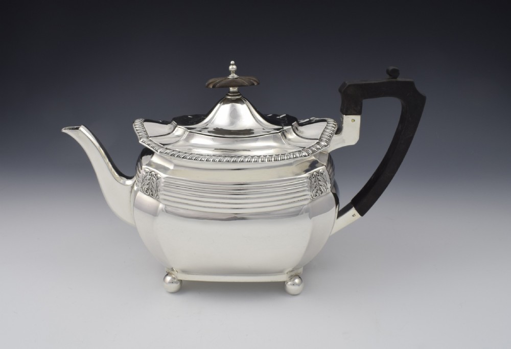 Edwardian Silver Art Nouveau Teapot Walker & Hall Teapot Sheffield 1908 