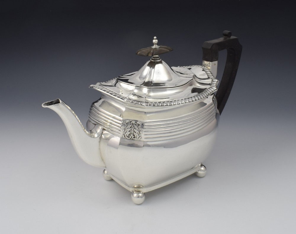Edwardian Silver Art Nouveau Teapot Walker & Hall Teapot Sheffield 1908  View III