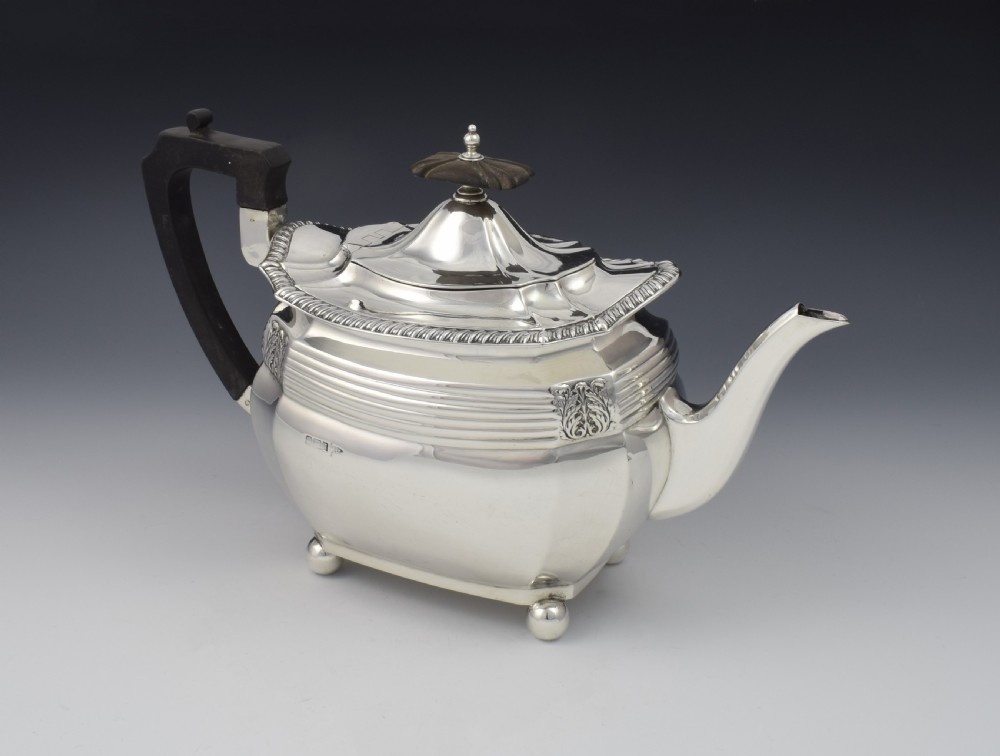 Edwardian Silver Art Nouveau Teapot Walker & Hall Teapot Sheffield 1908  View VI