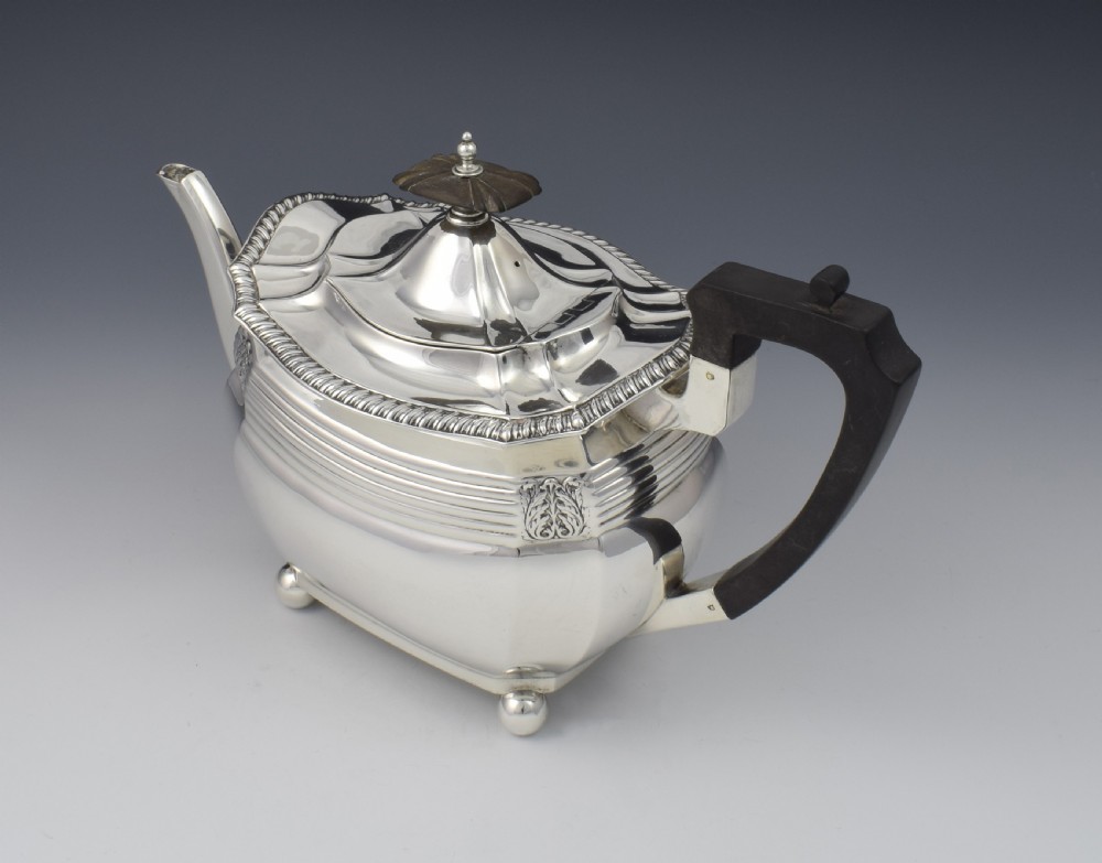 Edwardian Silver Art Nouveau Teapot Walker & Hall Teapot Sheffield 1908  View XI