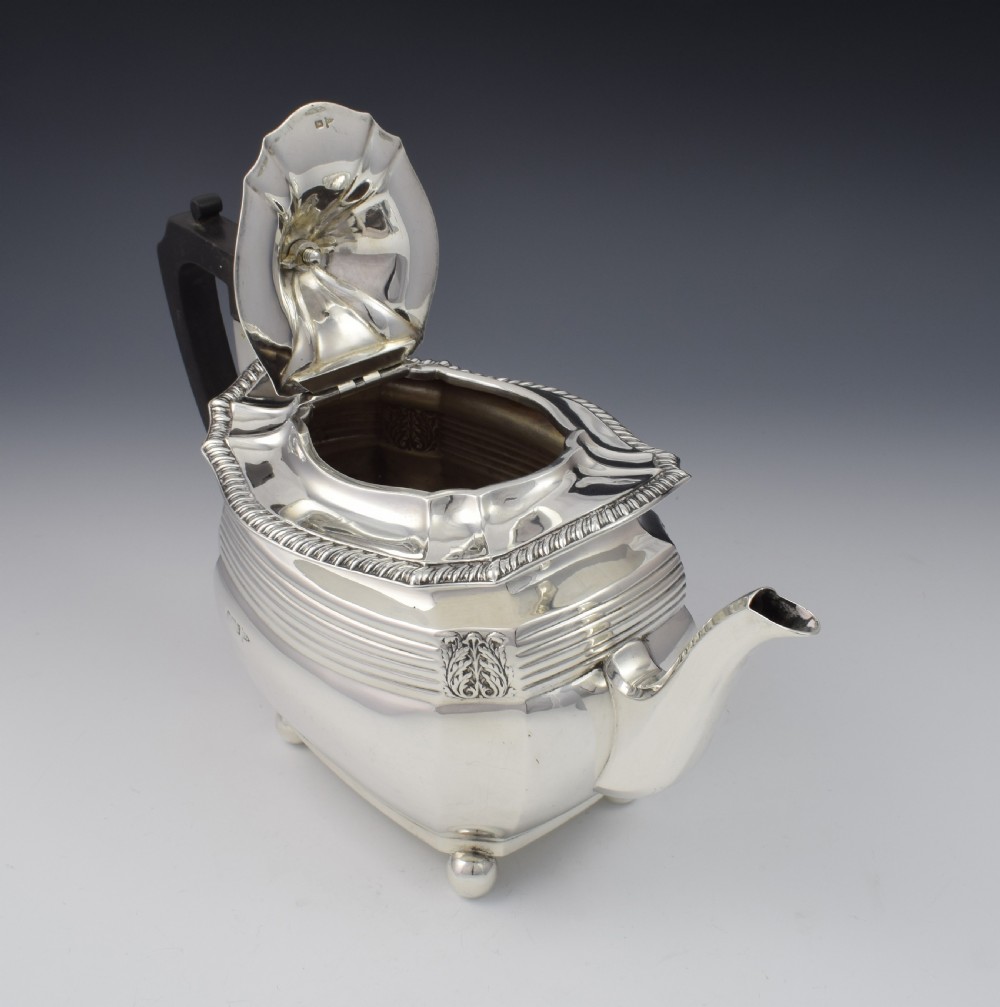 Edwardian Silver Art Nouveau Teapot Walker & Hall Teapot Sheffield 1908  View XIII