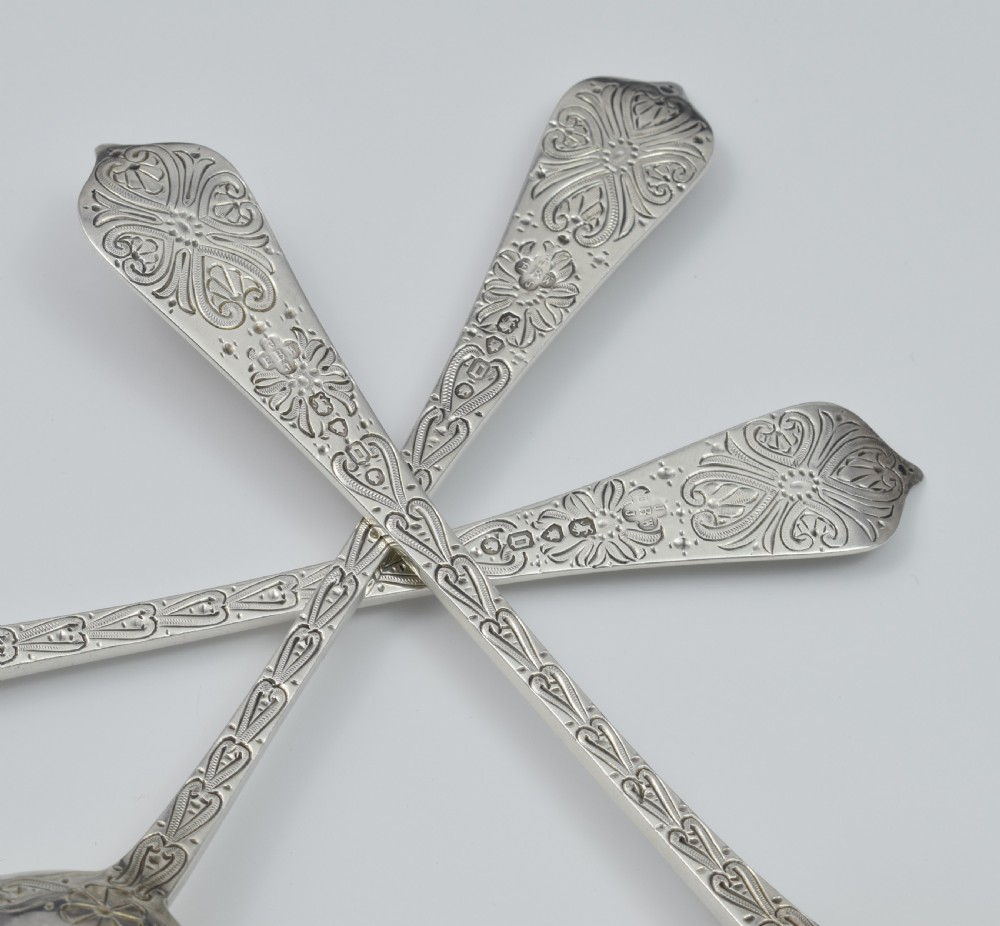 Fine Set 6 Victorian Parcel Gilt Aesthetic Style Silver Dessert Spoons View XII
