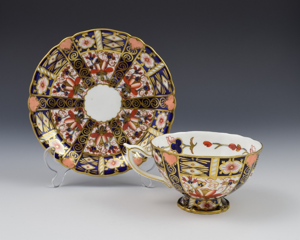 Royal Crown Derby Imari Tea Cup & Saucer Pattern 6947 View II