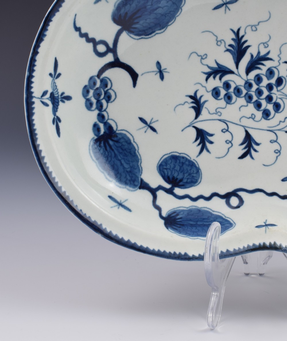 First Period Worcester Rubber Tree Plant Compotier Kidney Dish c.1770 View IV