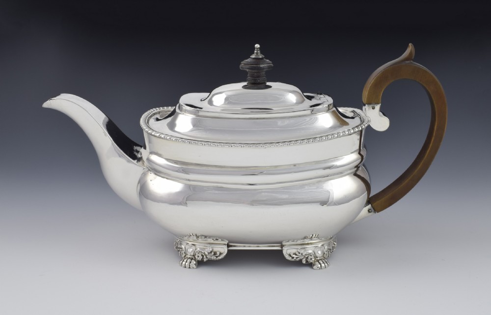 George III Silver Teapot Robert Hennell I London 1794 