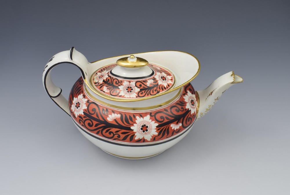 Regency Miles Mason Low Oval Porcelain Teapot & Stand, c.1810 View VIII