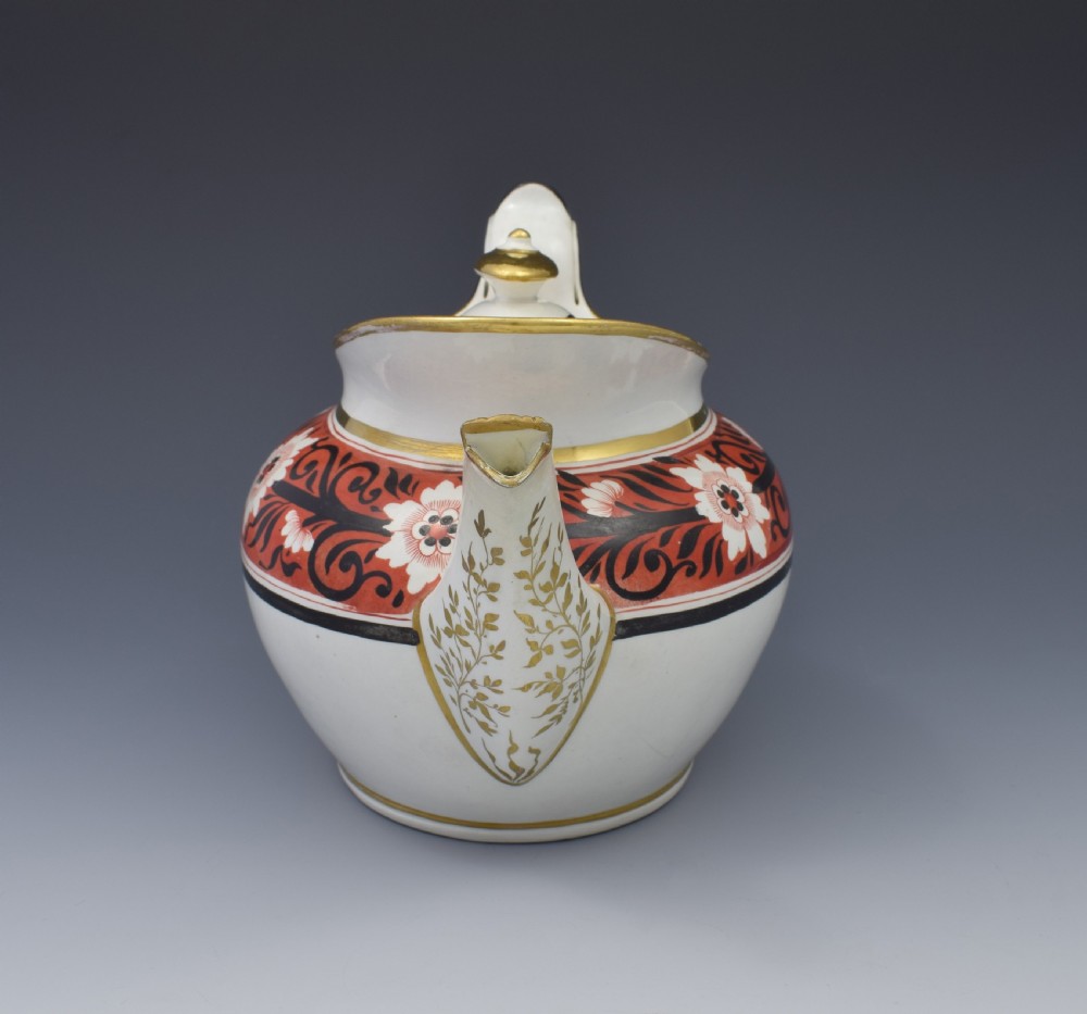 Regency Miles Mason Low Oval Porcelain Teapot & Stand, c.1810 View X