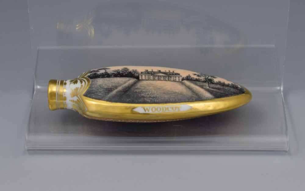 Early 19th Century Chamberlain Worcester Scent Perfume Bottle View II