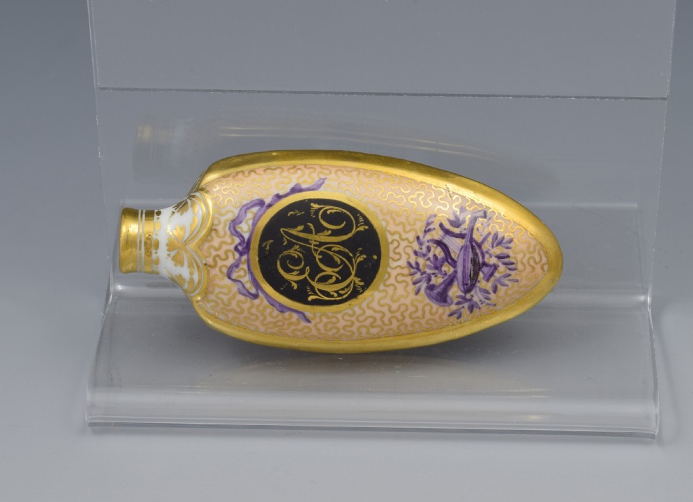 Early 19th Century Chamberlain Worcester Scent Perfume Bottle View III