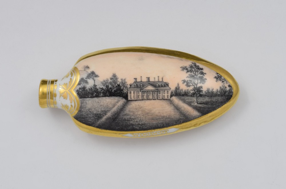 Early 19th Century Chamberlain Worcester Scent Perfume Bottle View V