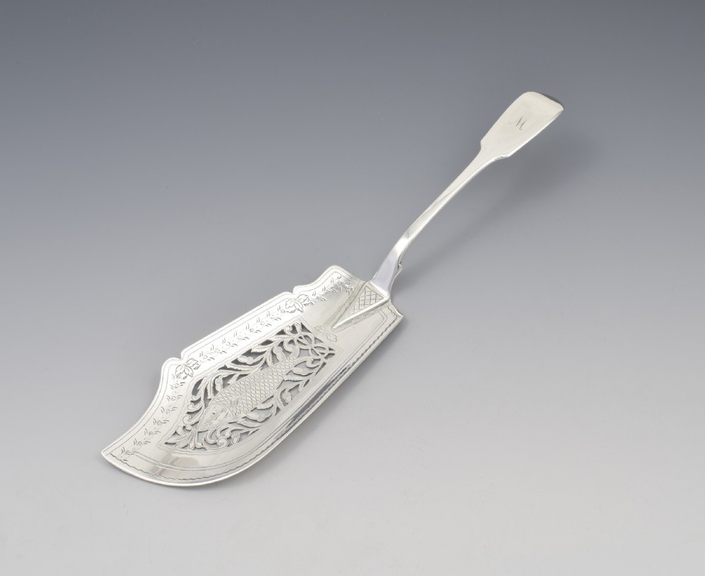 Early Victorian Pierced Silver Fish Server Slice 1840 View III