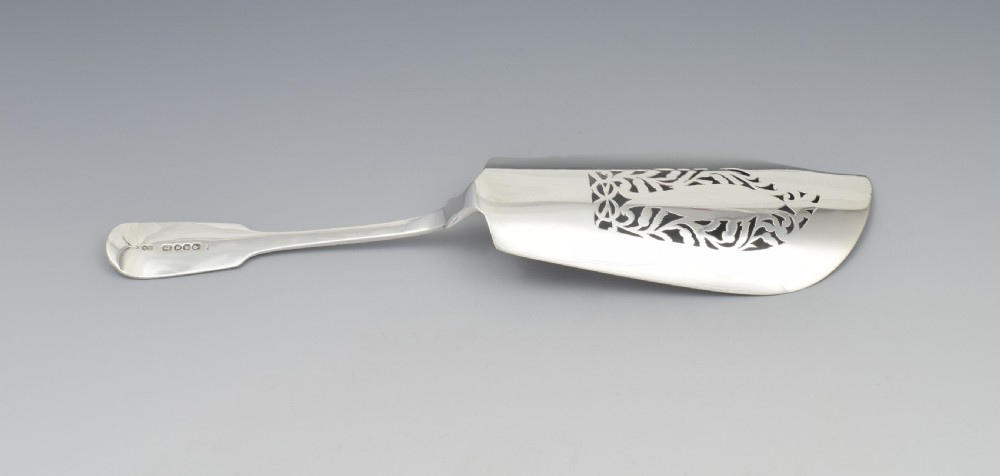 Early Victorian Pierced Silver Fish Server Slice 1840 View X