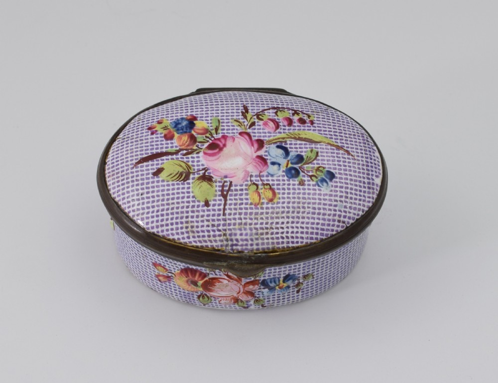 18thC Staffordshire Bilston Enamel Gingham Ground Patch Box