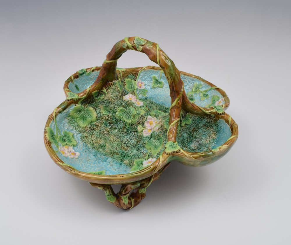 Victorian George Jones Large Majolica Strawberry Server Basket