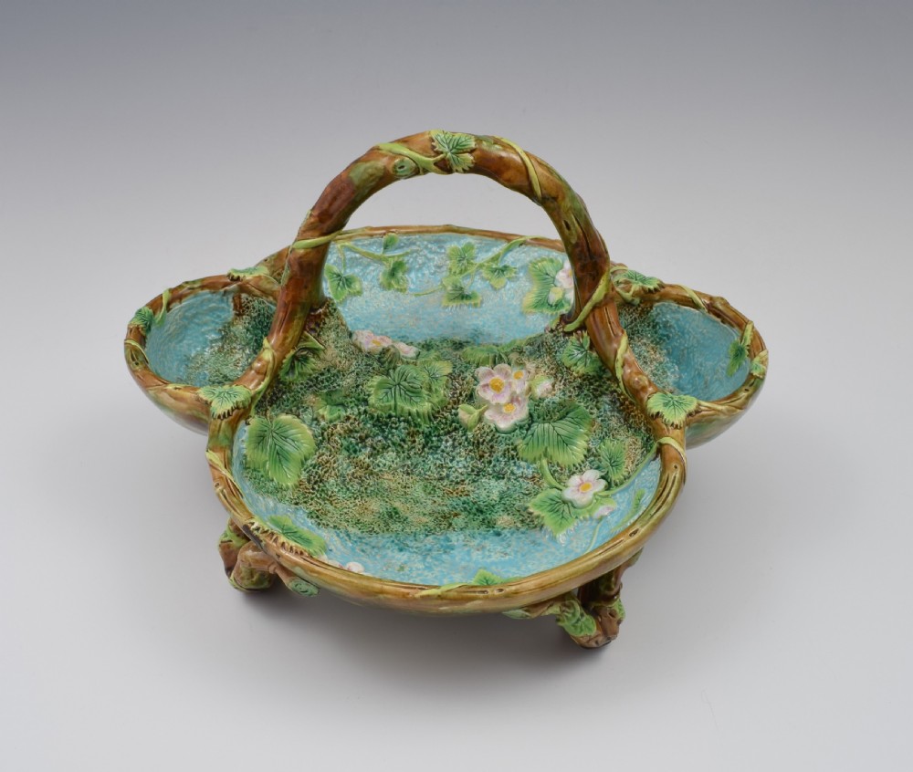 Victorian George Jones Large Majolica Strawberry Server Basket View II