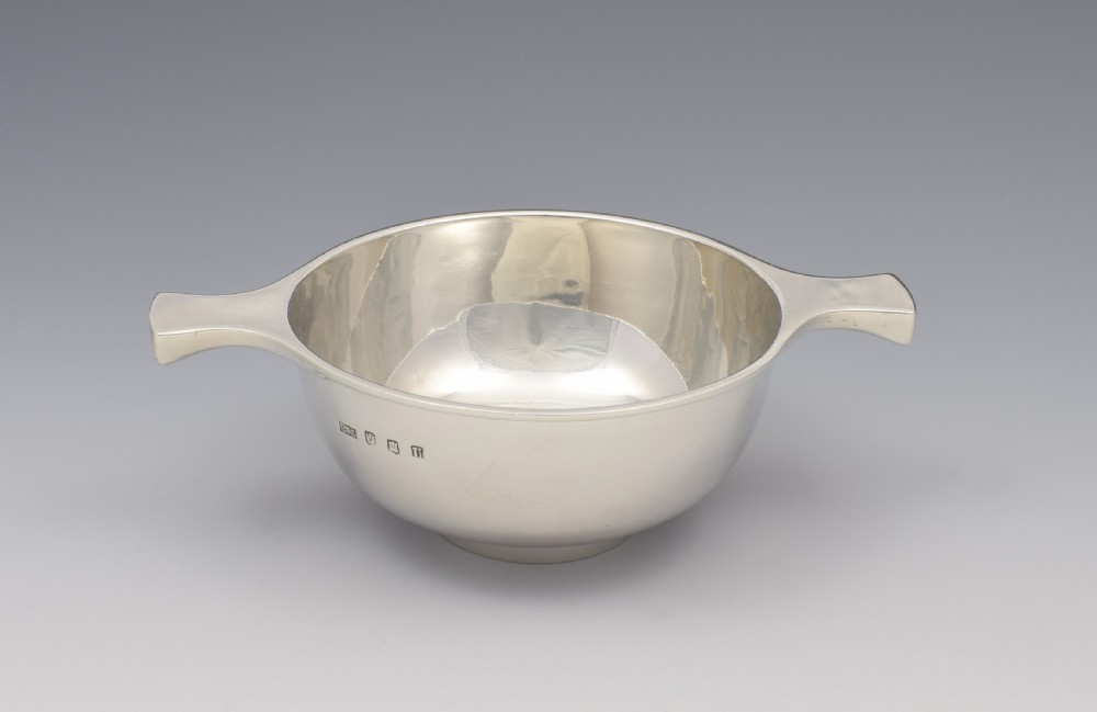 George V Scottish Silver Quaich Edinburgh Brook & Son View II