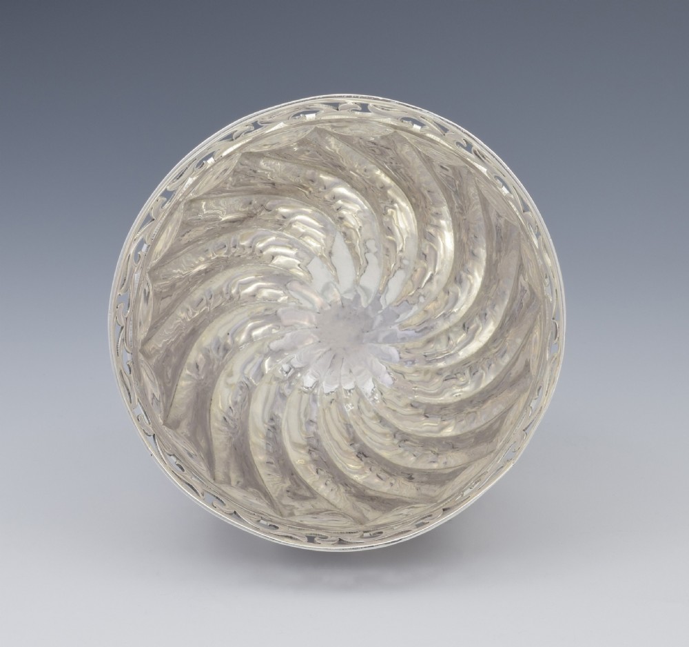 Pretty Edwardian Silver Wrythen Sugar Bowl  View VIII