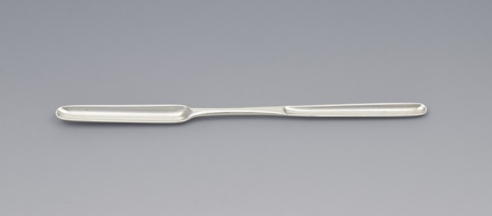 Rare baby miniature Georgian silver marrow scoop spoon View IV