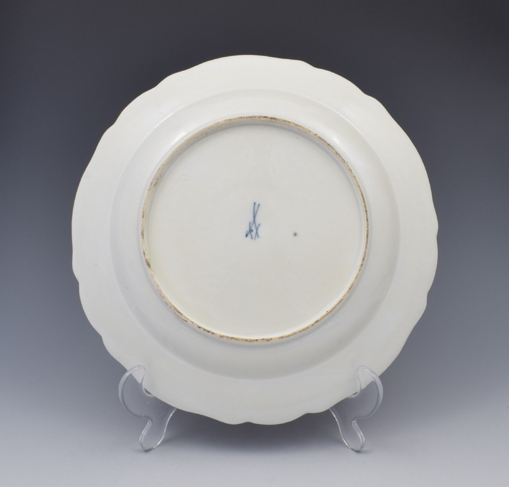 18th Century Meissen Dot Period Porcelain Plate View IX