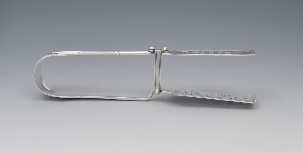 Fine Victorian Silver Asparagus Server Tongs View XII