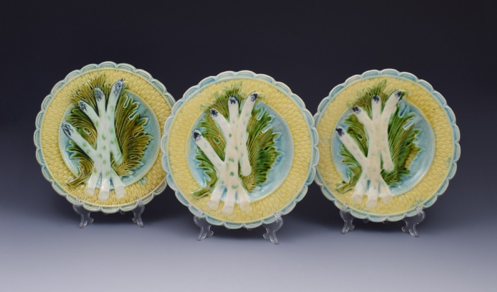 Set 6 Salins-Les-Bains French Majolica Asparagus Plates View III