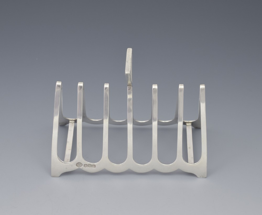 Art Deco Silver Triangular 6 Slice Toast Rack William Hutton View IV