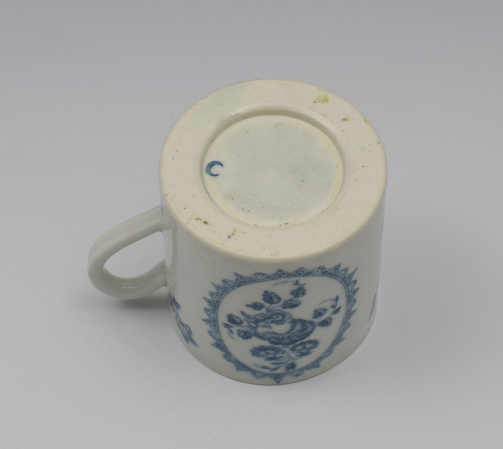 First Period Worcester The Fruit & Wreath Blue & White Coffee Can View XII