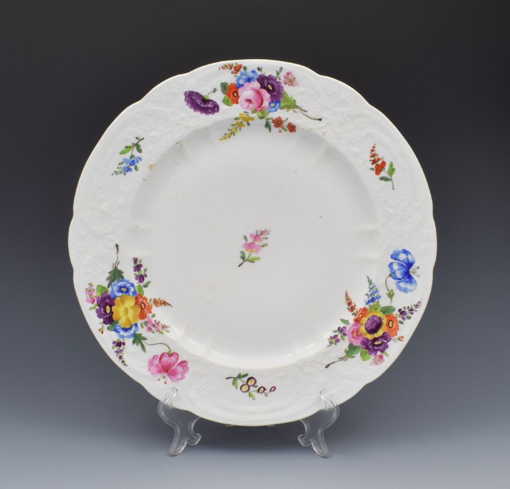 Large Georgian Coalport Blind Moulded Floral Plate c.1815