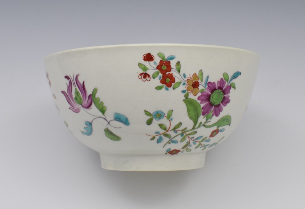 First Period Worcester Porcelain Kakiemon Palette Slop Bowl View VI