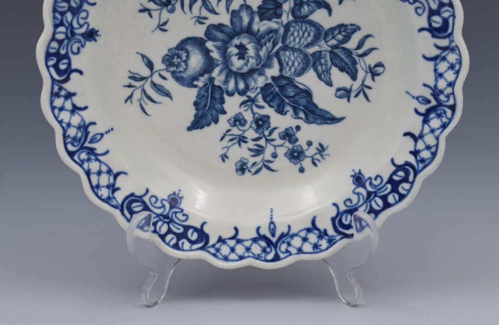Very Small First Period Worcester Pine Cone Pattern Plate c.1775 View IV