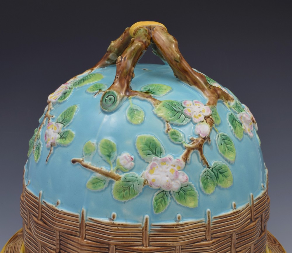 George Jones Majolica Apple Blossom Cheese Bell Keep c.1870 View VIII