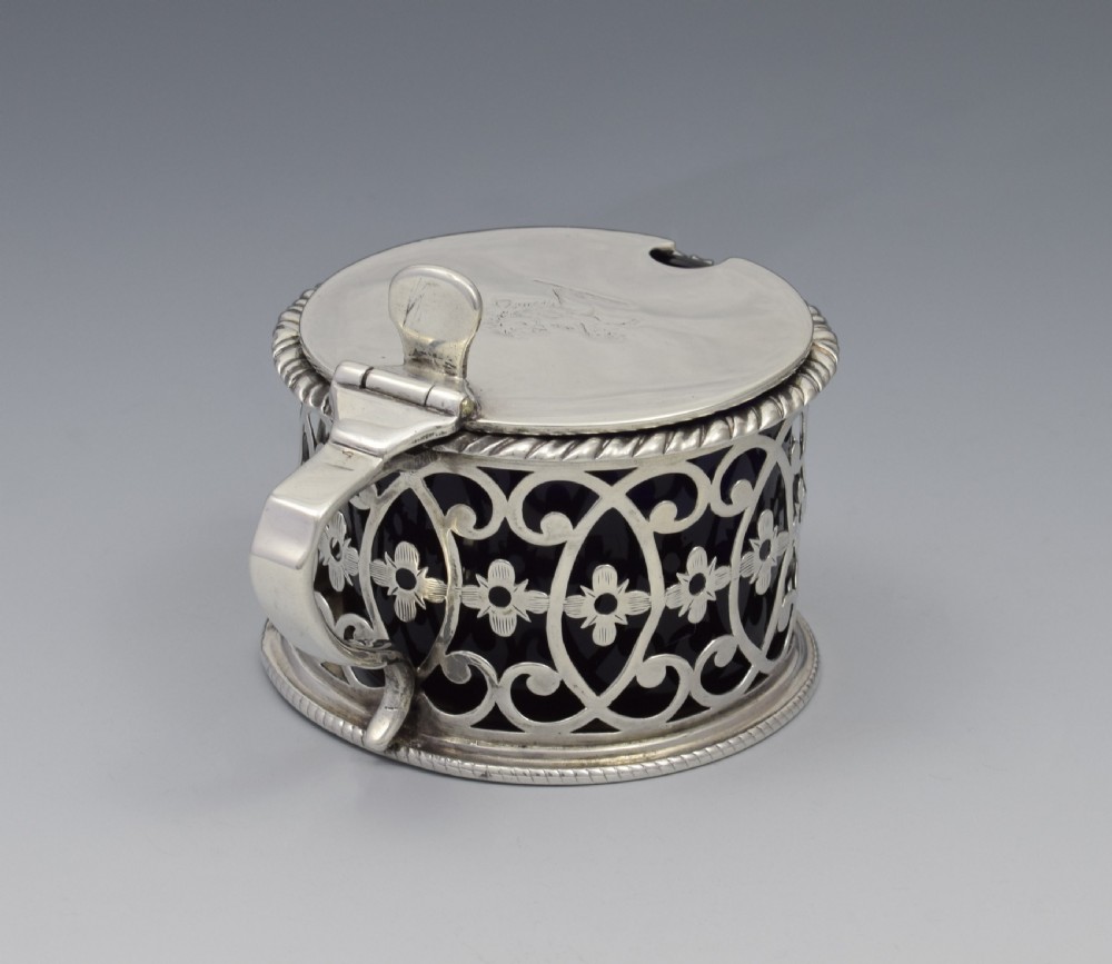 Georgian Pierced Silver Drum Mustard Pot 1773 View VI