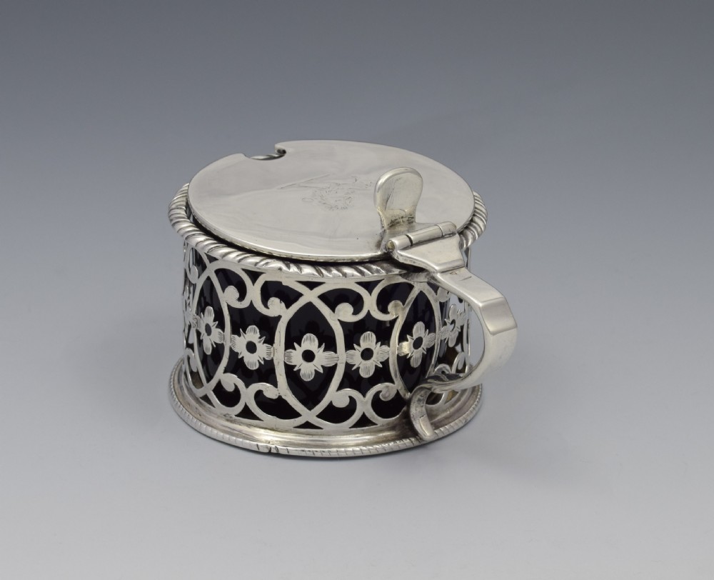 Georgian Pierced Silver Drum Mustard Pot 1773 View VIII