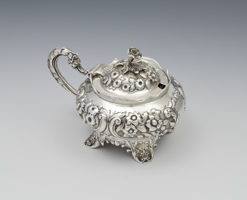Fine Large William IV Ornate Silver Mustard Pot John, Henry & Charles Lias