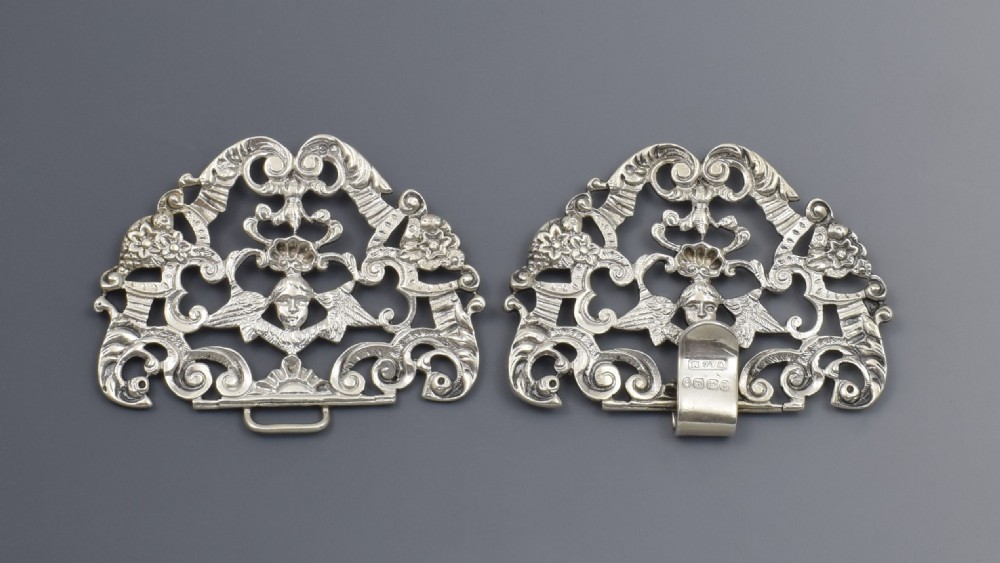 Ornate Victorian Silver Nurse's Buckle Angels W & C Manton View VII