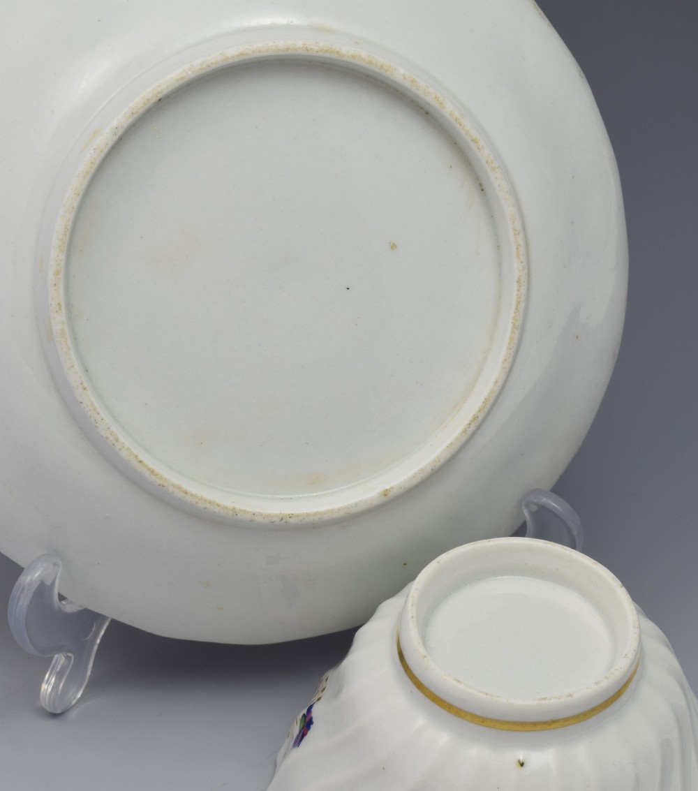 Flight Period Worcester Shanked Tea Bowl & Saucer Cornflower Sprigs c.1795 View X