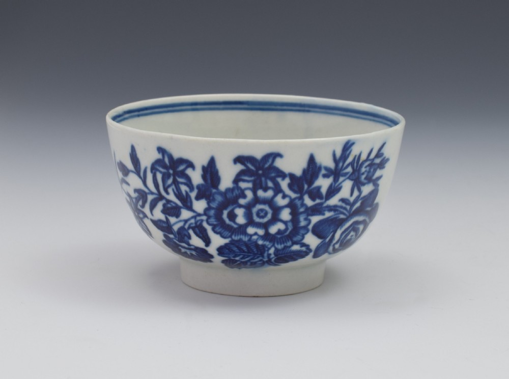 First Period Worcester Porcelain Three Flowers Pattern Tea Bowl c.1775