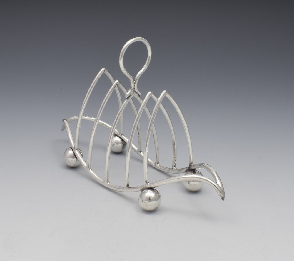 Novelty Curved 4 Slice Silver Toast Rack 1911 Lee & Wigfull View IV