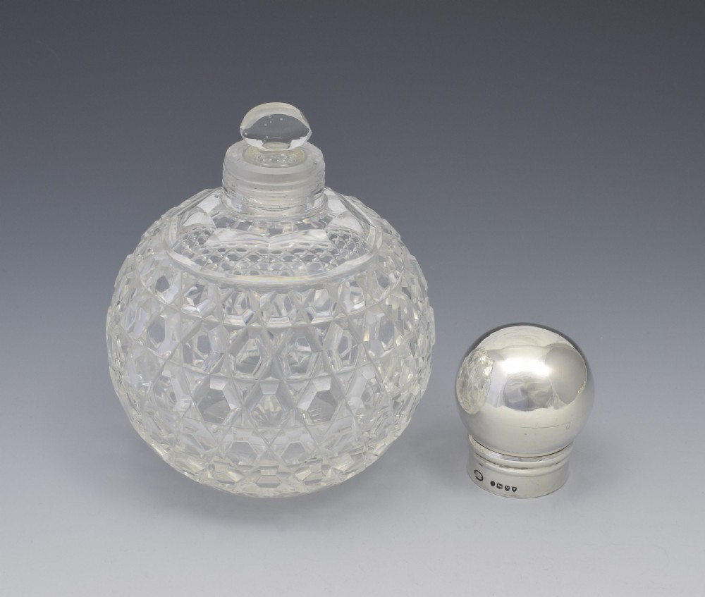Large Victorian Silver & Cut Glass Globe Scent Perfume Bottle View VII