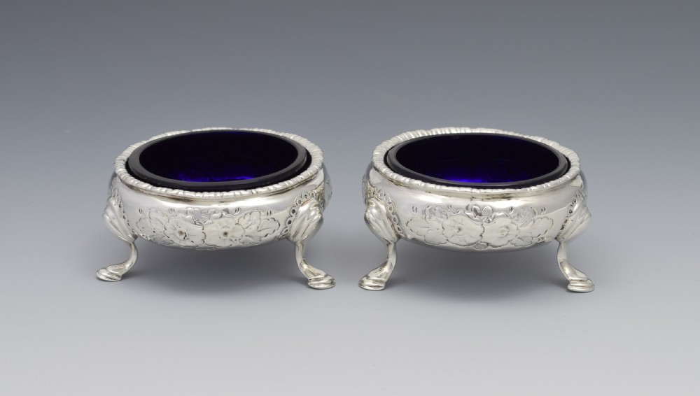 Pair Early George III Silver Cauldron Table Salts William Kersill 1769 View IV