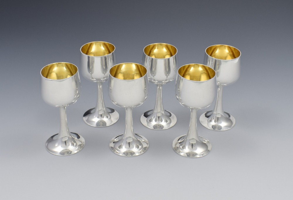 Early George V Set Of 6 Silver Goblet Liqueur Tot Cups  View II