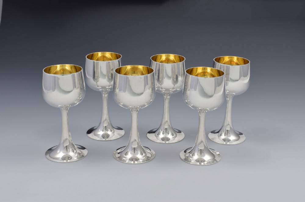 Early George V Set Of 6 Silver Goblet Liqueur Tot Cups  View III