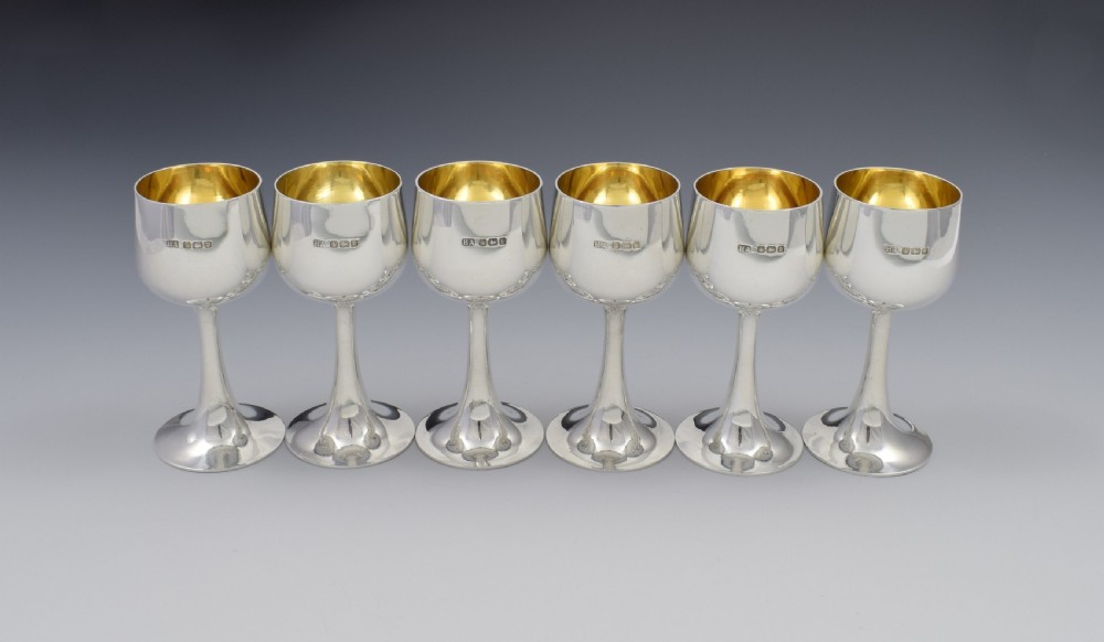 Early George V Set Of 6 Silver Goblet Liqueur Tot Cups  View V