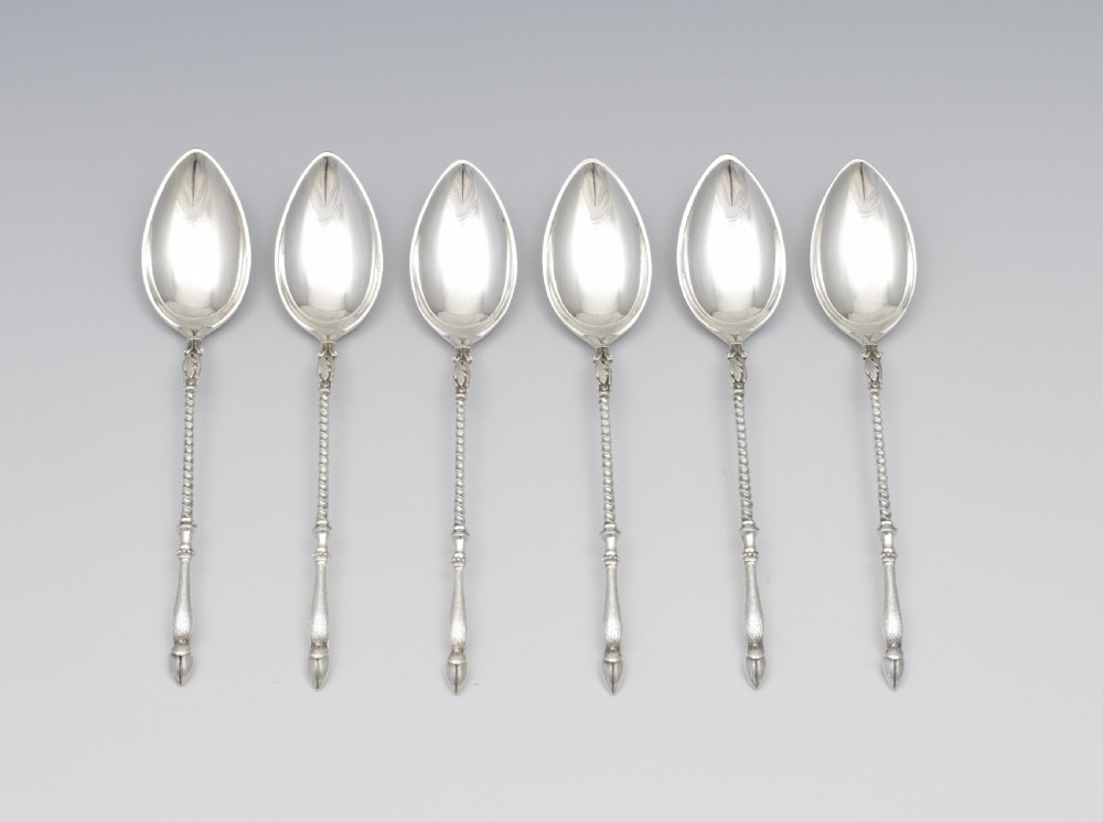 Cased Set Of 6 Bruchmann & Sohne Silver Deer Hoof Coffee Teaspoons  c.1925