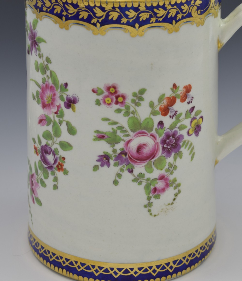 Large First Period Worcester Porcelain Polychrome Urn Mug Tankard c.1775 View XI