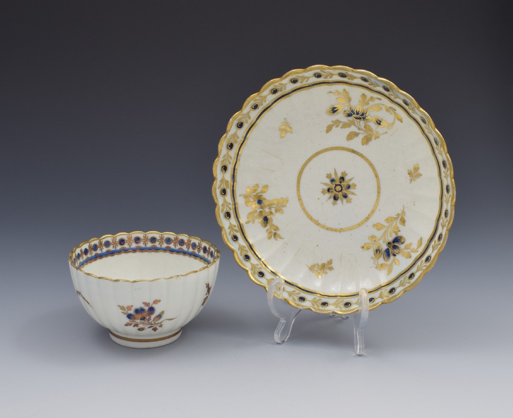 Caughley Porcelain Fluted Tea Bowl & Saucer Dresden Flowers c.1785 View IV